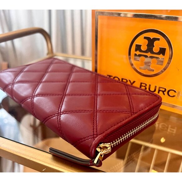 Authentic Tory Burch Maroon Quilted Leather Fleming Zippie Wallet - Picture 7 of 9